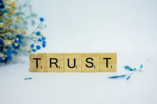 Trust and support from sales-people with remote prospects